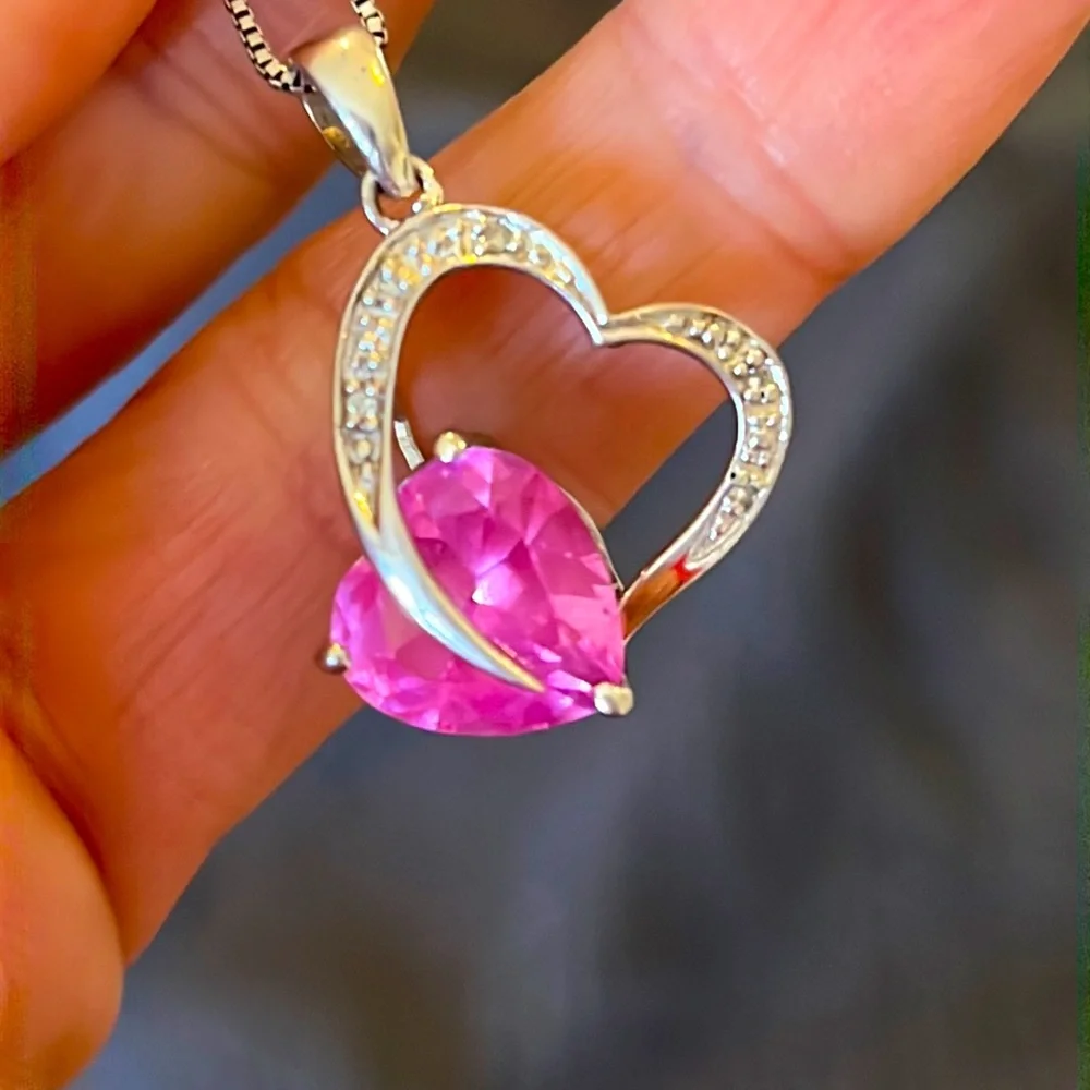 Pink and white sapphire heart-shaped necklace in .925 sterling silver. - Picture 1 of 7
